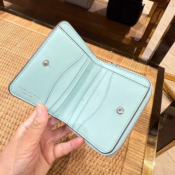 Tory Burch Thea Bifold Wallet 153390 In Northern Lights - Picture 4 of 8